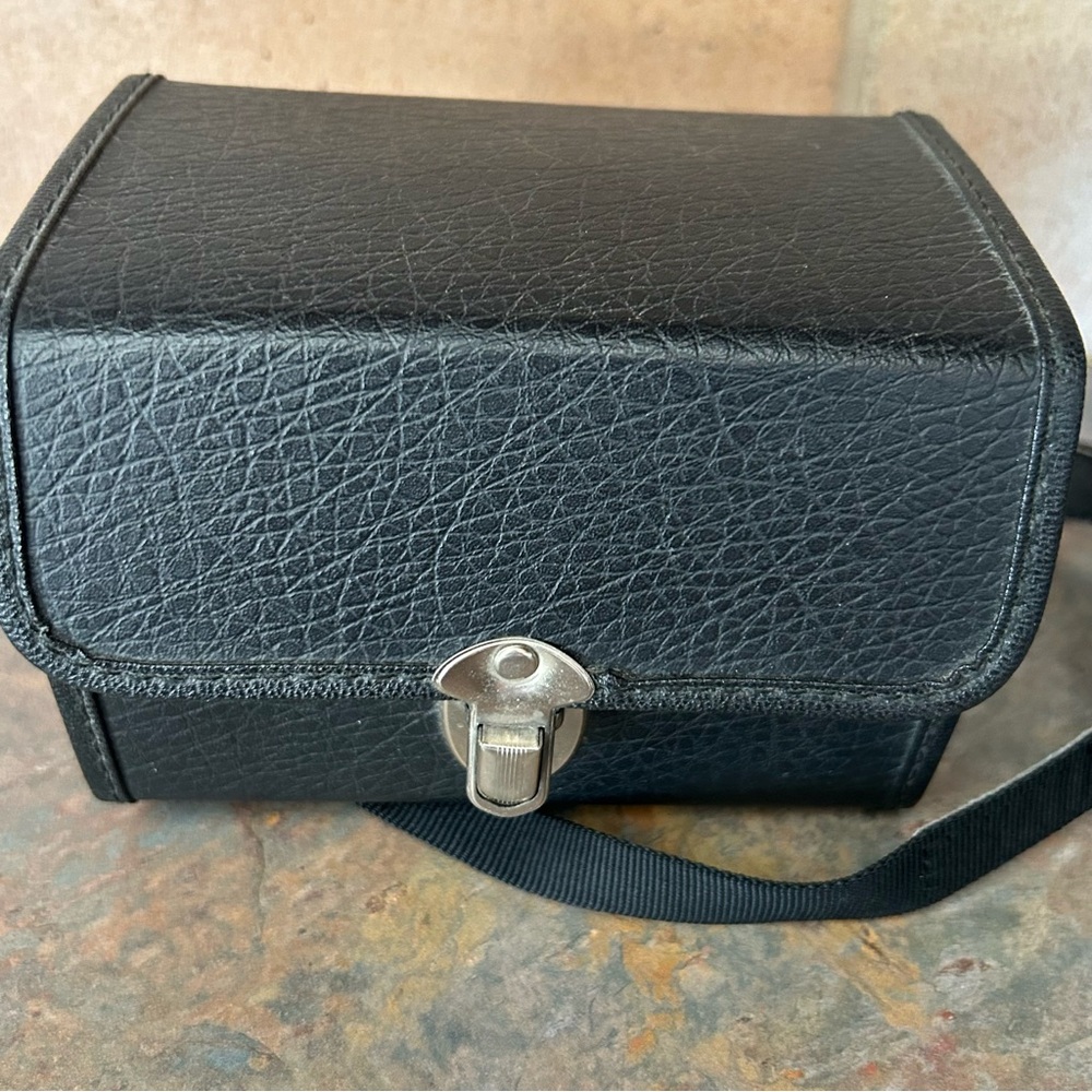 NIKON LENS ZOOM 36~72 1:3.5 PLUS NIKON CASE EUC 📷 - Picture 2 of 11